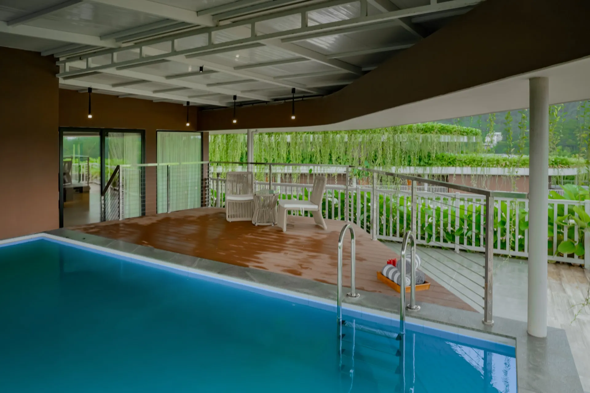 Signature Pool Villa - Space 19